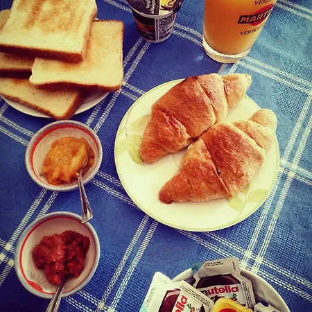 Il Coccio Bed & Breakfast *